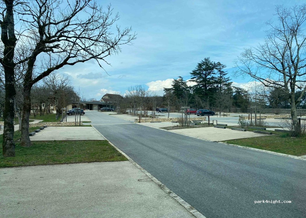 Parking P2 Ascenceurs Château — foto