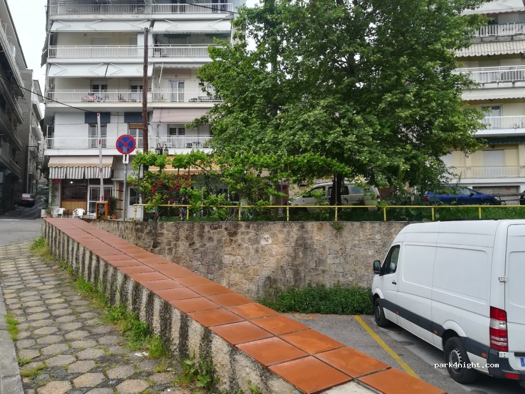 (591 32) Veria - 28 Dimosthenous — foto 2