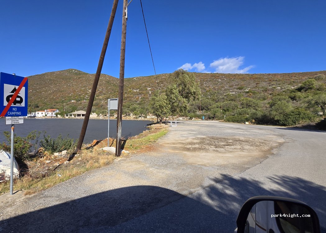 (230 52) Κυπαρίσσιον Λακωνίας - Unnamed Road — foto 5