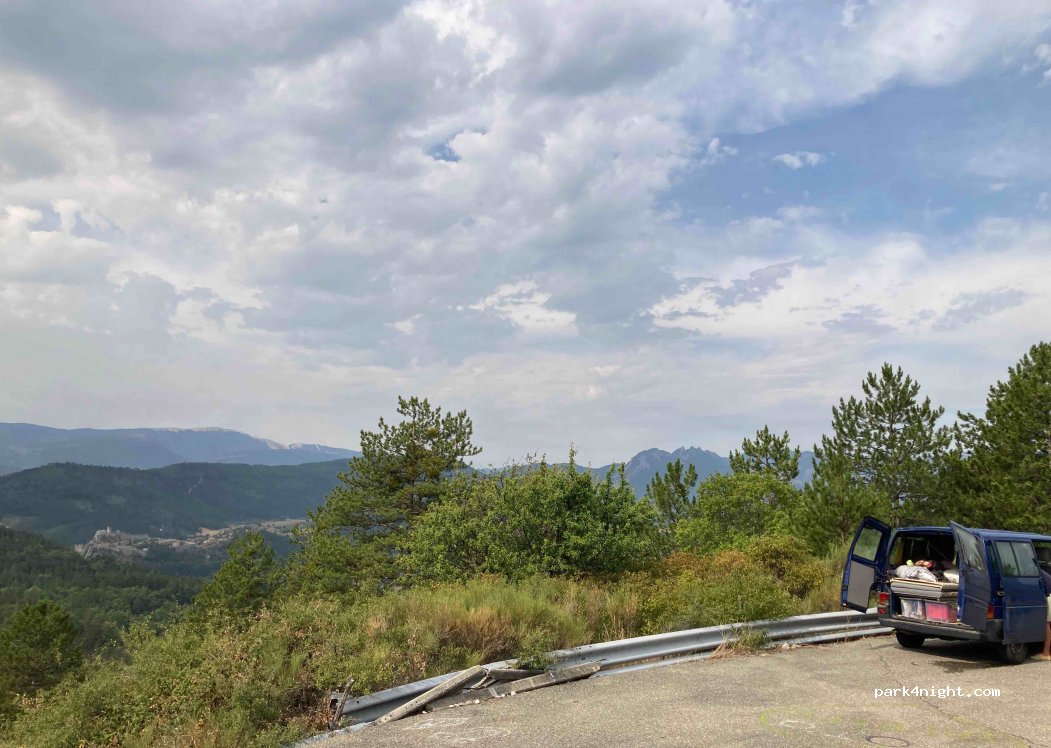(04200) Sisteron - Route de Saint-Geniez — foto 2
