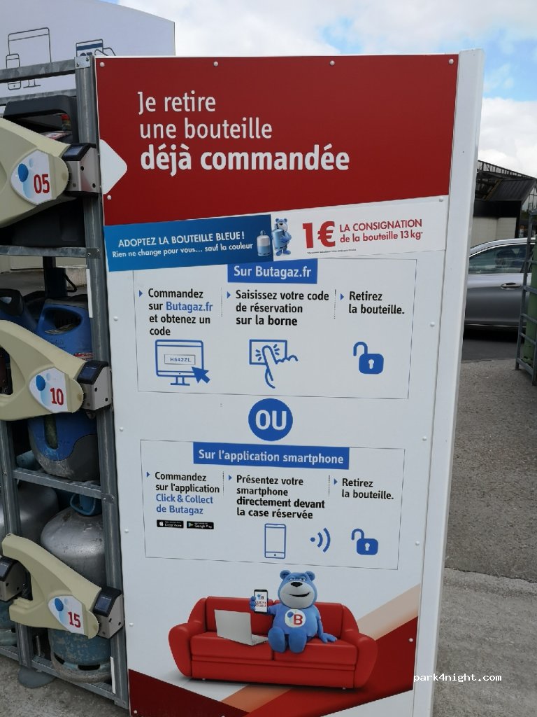 (14100) Lisieux - 124 Place Fournet — foto 2