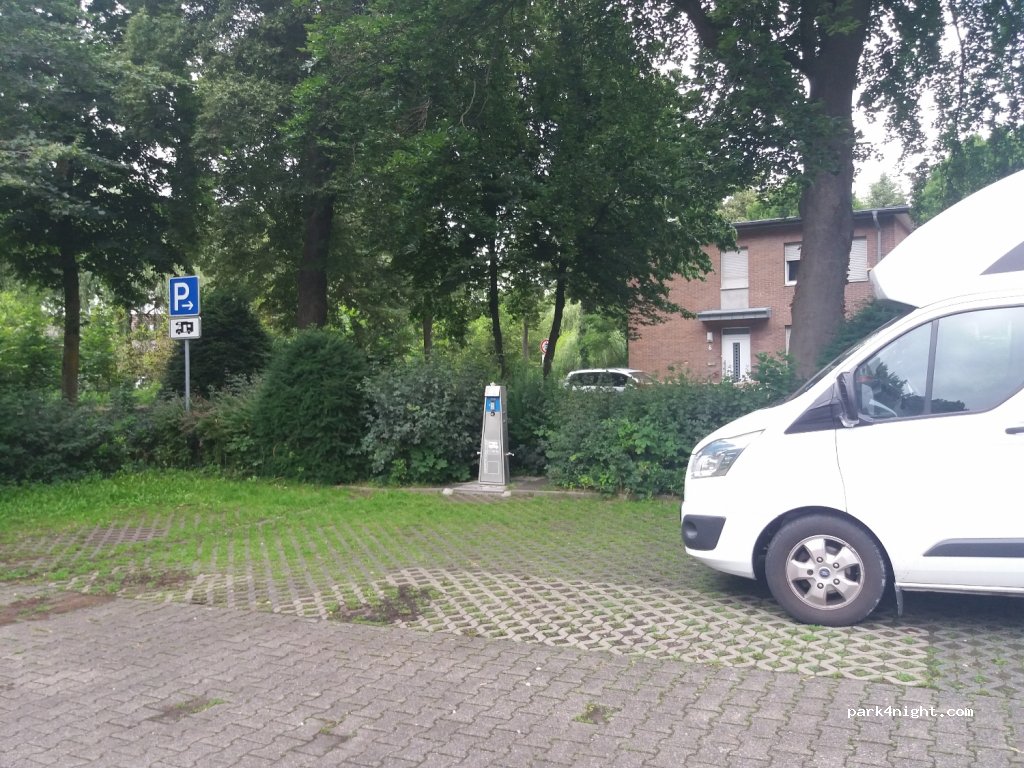 Wohnmobilstellplatz am Werl Rheda-Wiedenbrück — foto 2