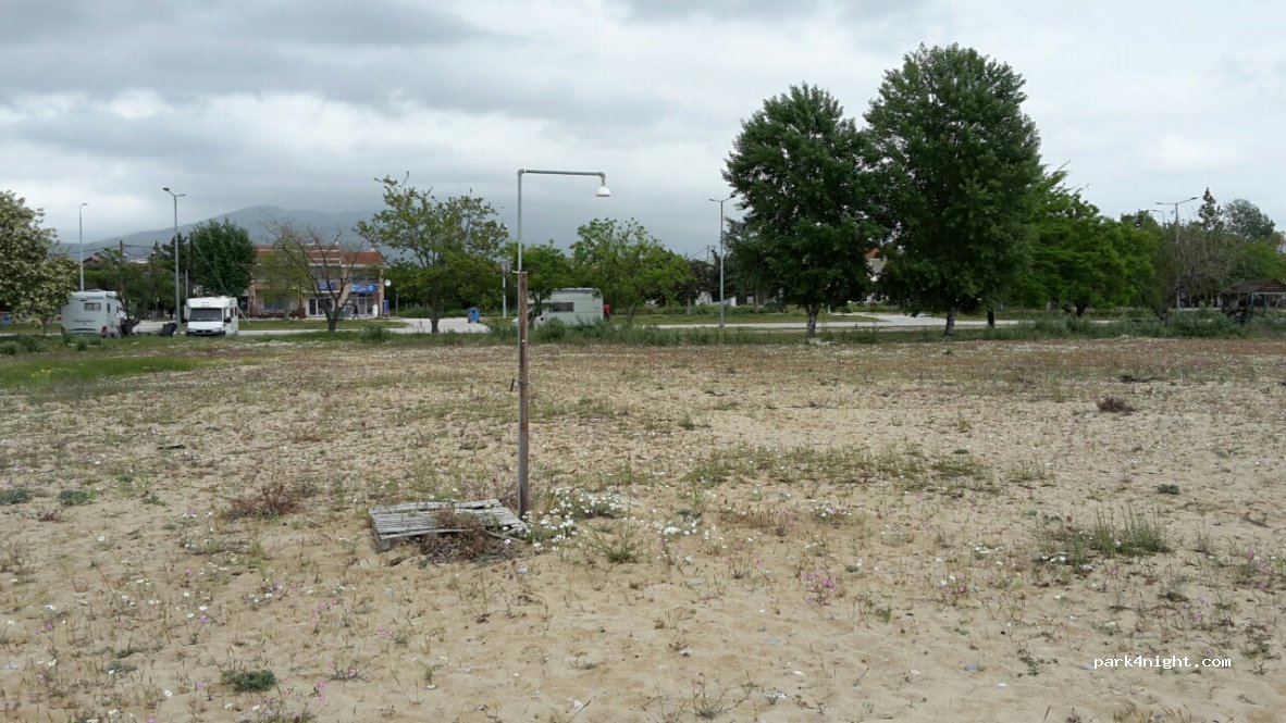(640 08) Paralia Ofriniou - Unnamed Road — foto