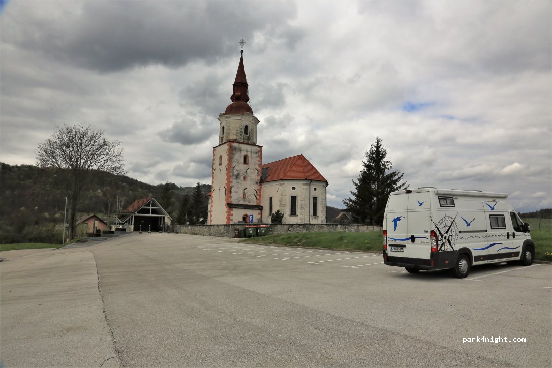 (8220) Klevevž - 14 Grič pri Klevevžu — foto