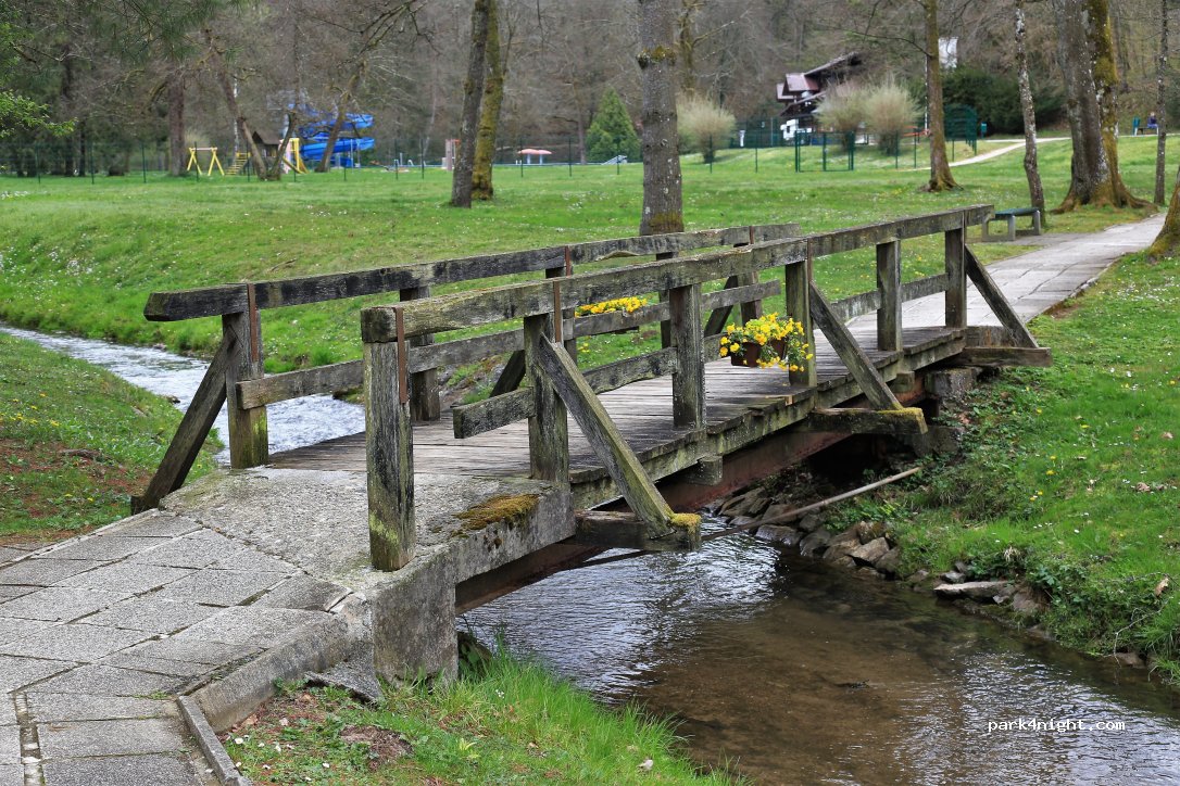 (8220) Šmarješke Toplice - 104 Šmarješke Toplice — foto 3