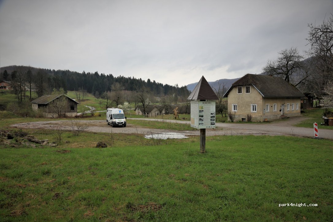 (1338) Borovec - 5 Borovec pri Kočevski Reki — foto