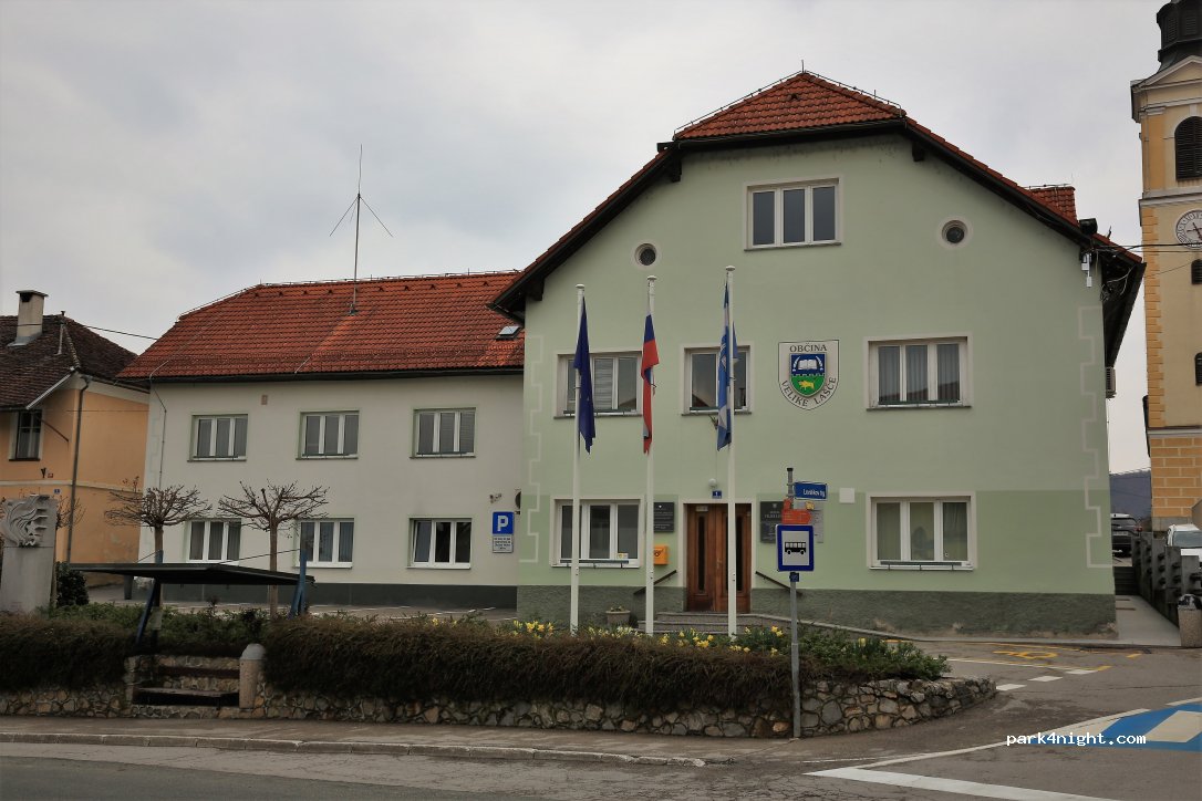 (1315) Velike Lašče - 3 Na postajo — foto 3