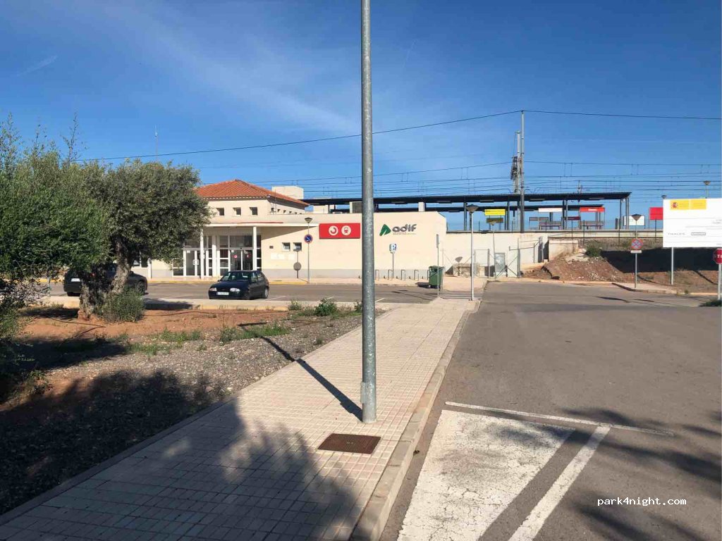 (12590) Almenara - Unnamed road — foto