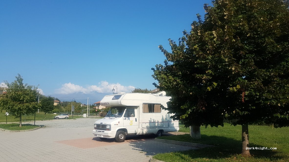 Area Sosta Camper - Candelo — foto