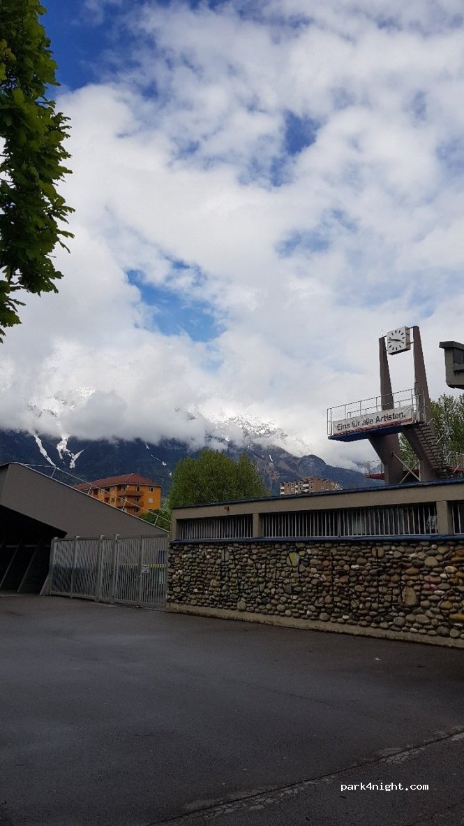 (6020) Innsbruck - 10 Purtschellerstraße — foto