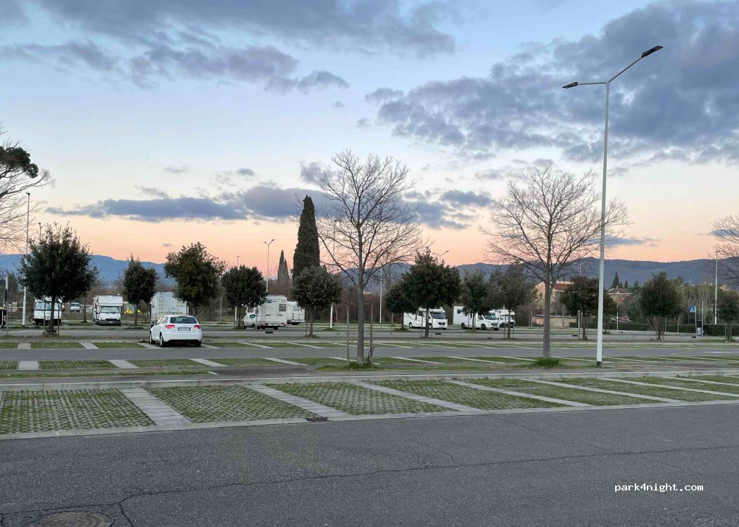 (52100) Arezzo - 75 Via Guido Tarlati — foto 3