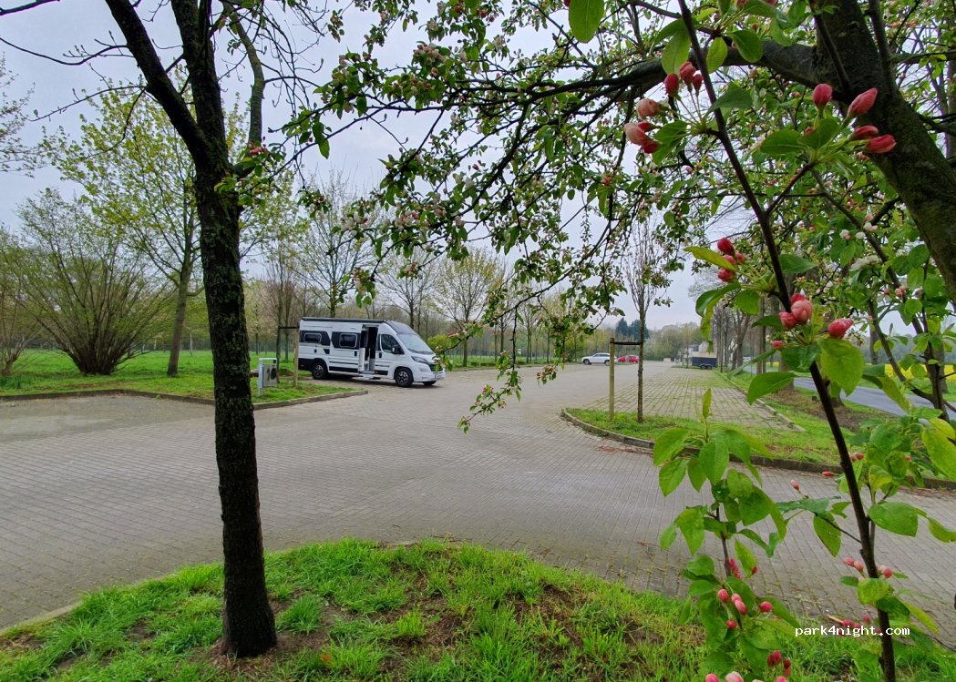 (44359) Dortmund - 109 Eckei — foto