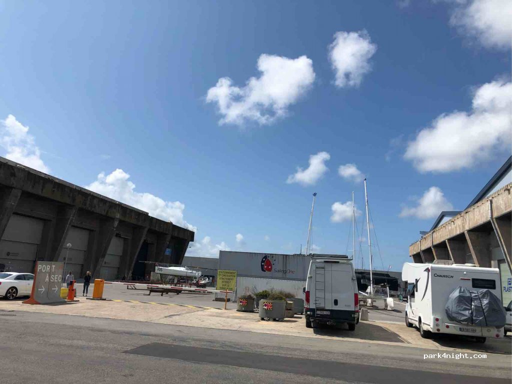 (56100) Lorient - 3 Rue du Commandant l'Herminier — foto 2