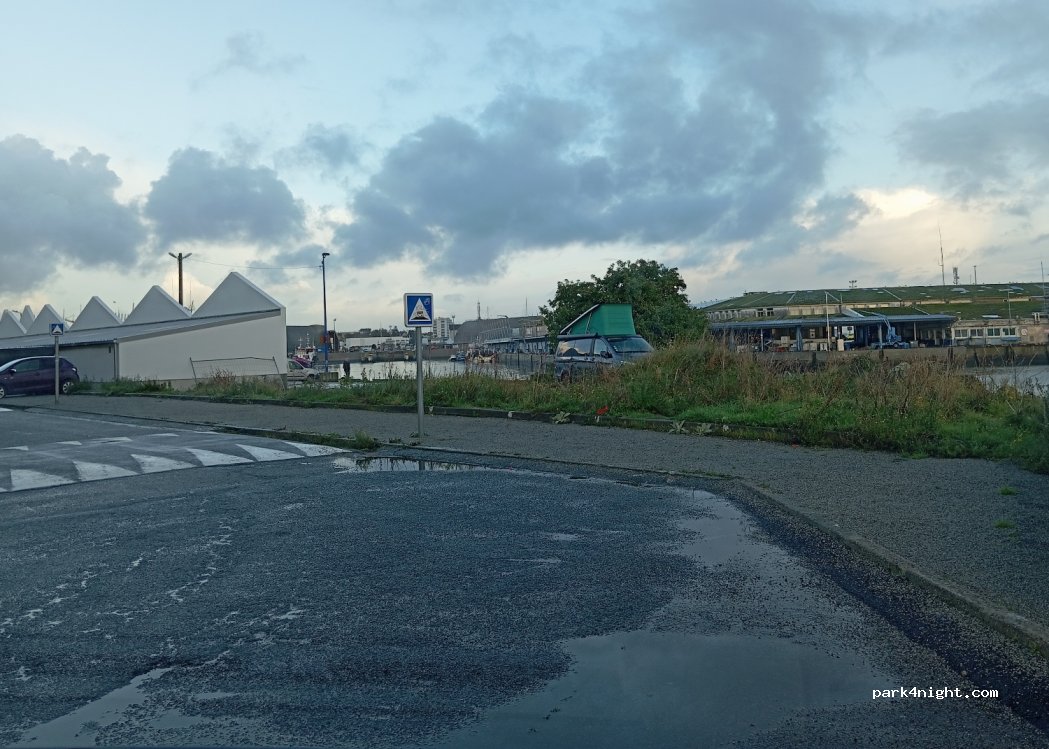 (56100) Lorient - 3 Rue du Commandant l'Herminier — foto 3