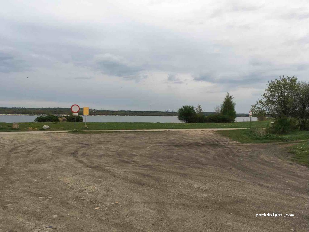 (42-510)  - Unnamed Road — foto