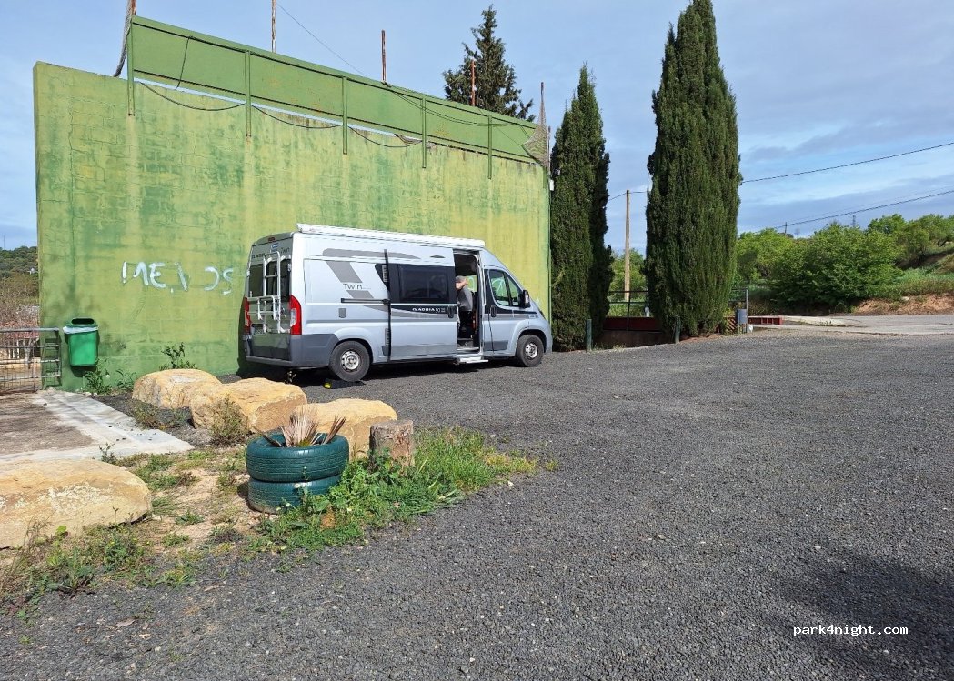(22585) Tolva - 2A Calle Carretera a Benabarre — foto 2