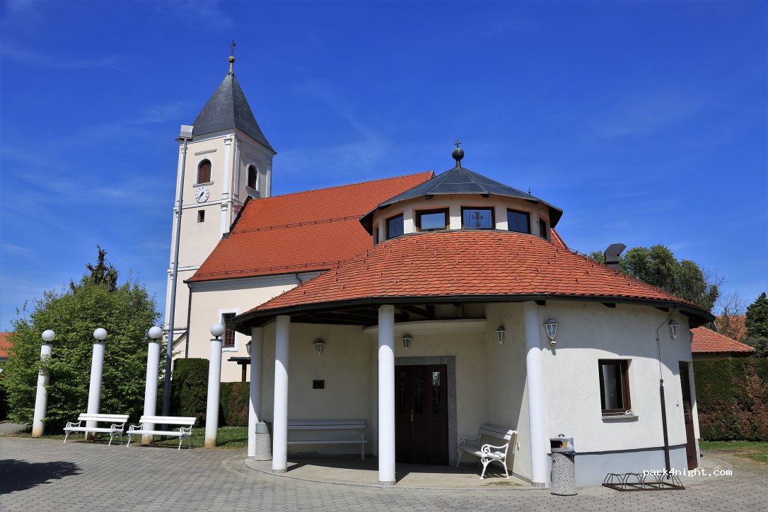 (9241) Veržej - 1 Trg Slavka Osterca — foto 2