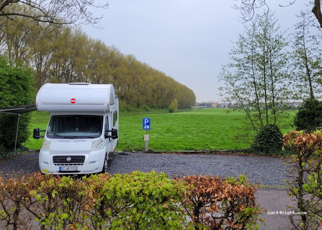 (2172 JX) Sassenheim - 1 Jachthaven — foto 3