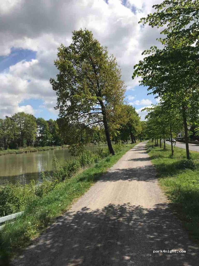 (30419) Hannover - 26 Im Krummen Sieke — foto 2