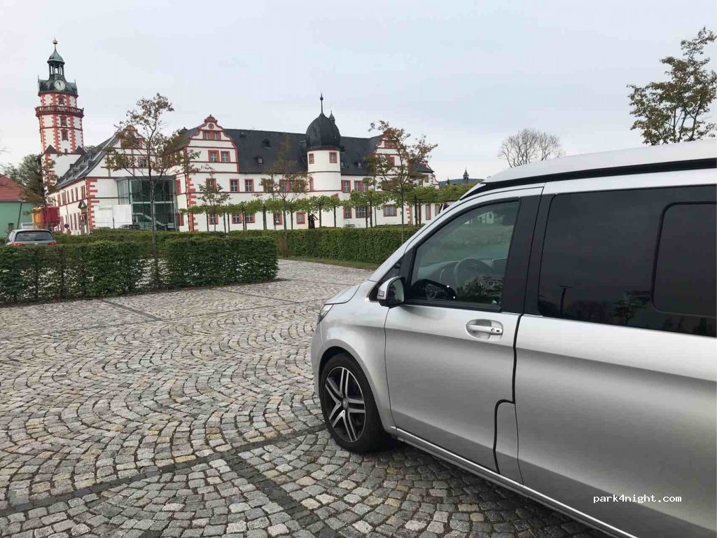 (99885) Ohrdruf - Schloßplatz 2A — foto