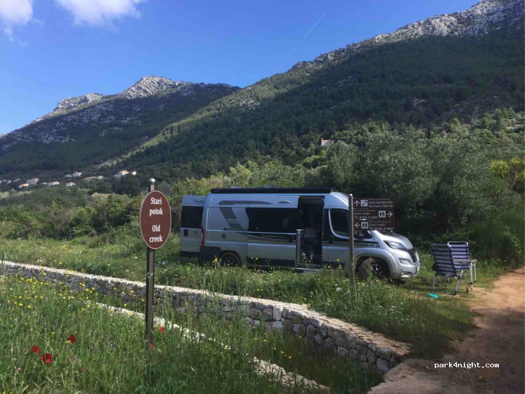 (20225) Sobra - D120 — foto