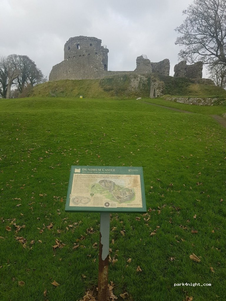 (BT33 0NF) Dundrum - 1 Castle Hill — foto 3