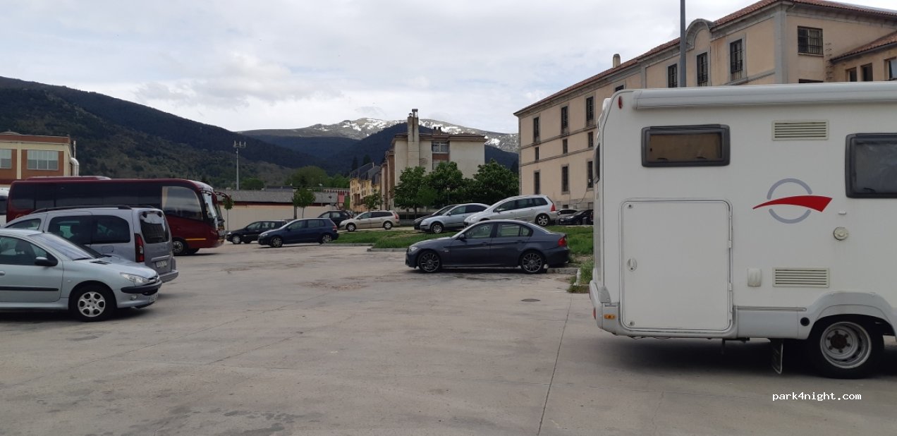 (40100) Real Sitio de San Ildefonso - 1 Paseo Fuente del Príncipe — foto 3