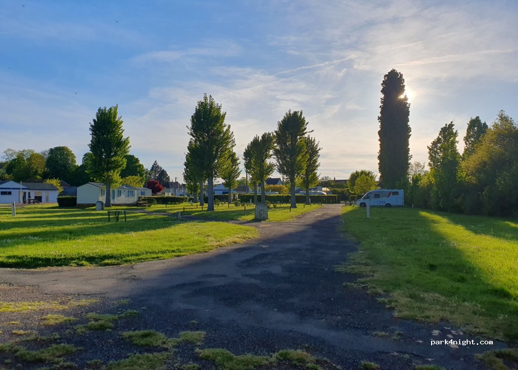 Aire Camping-Car Park — foto 3