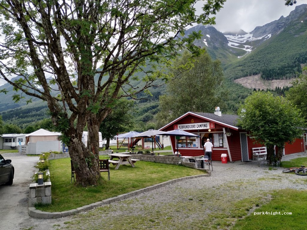 (6165) Sæbø - Skuleplassen 13 — foto 2