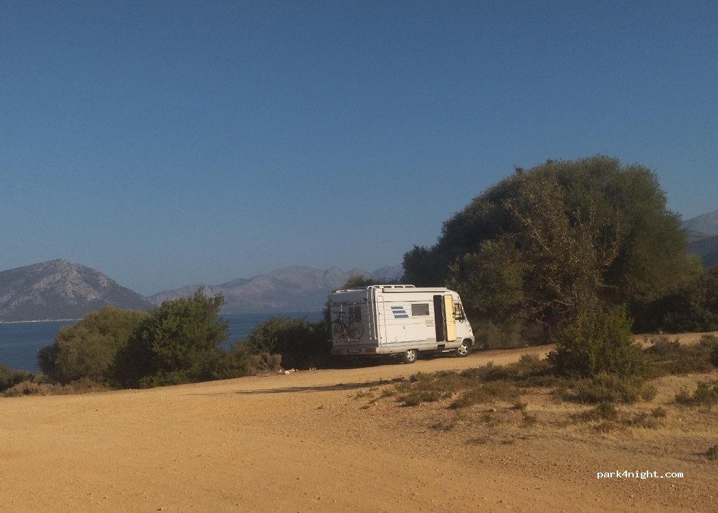(300 06) Astakos - Unnamed Road — foto 2