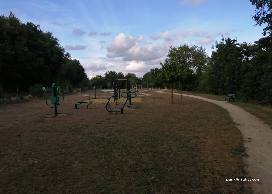 (79330) Saint-Varent - 47 Route de Pierrefitte — foto 2
