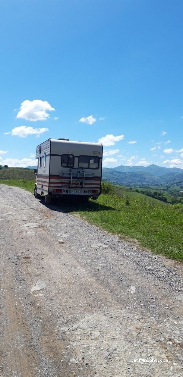 (64120) Lohitzun-Oyhercq - D242 — foto 3