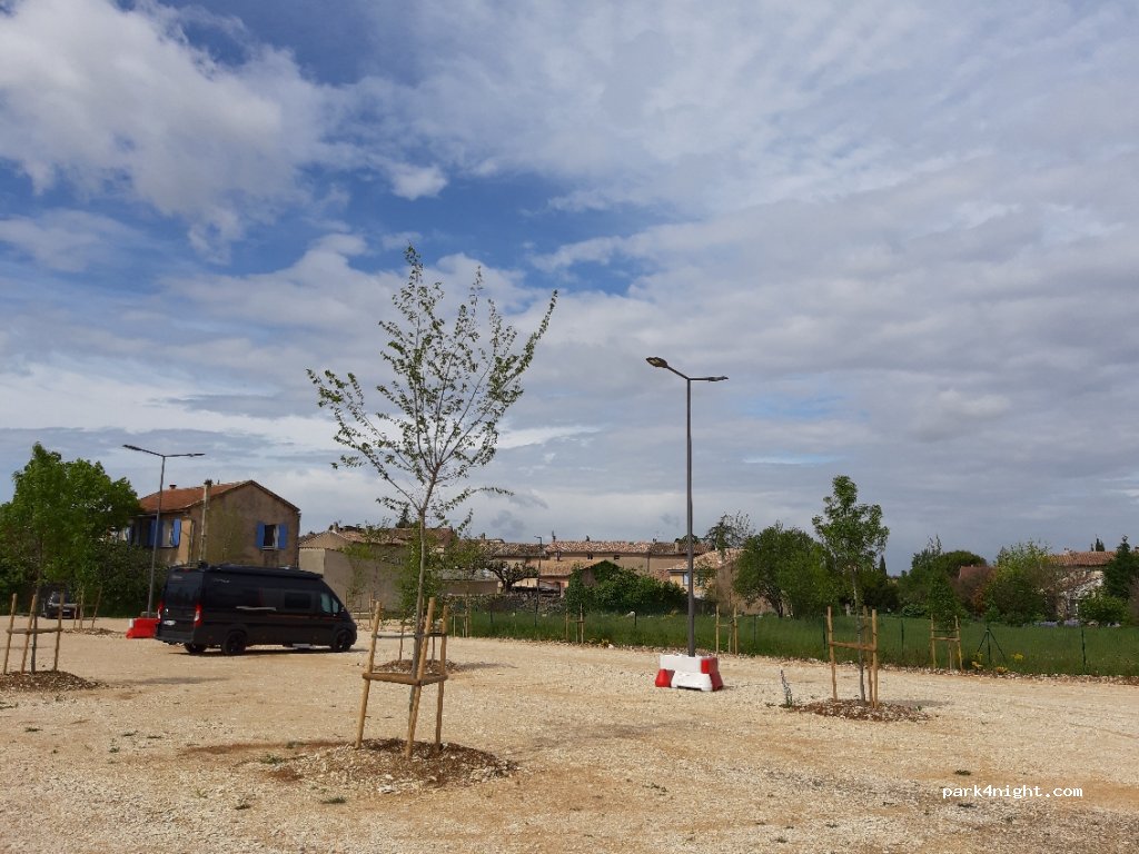 (84570) Villes-sur-Auzon - 127 Rue de Villeneuve — foto