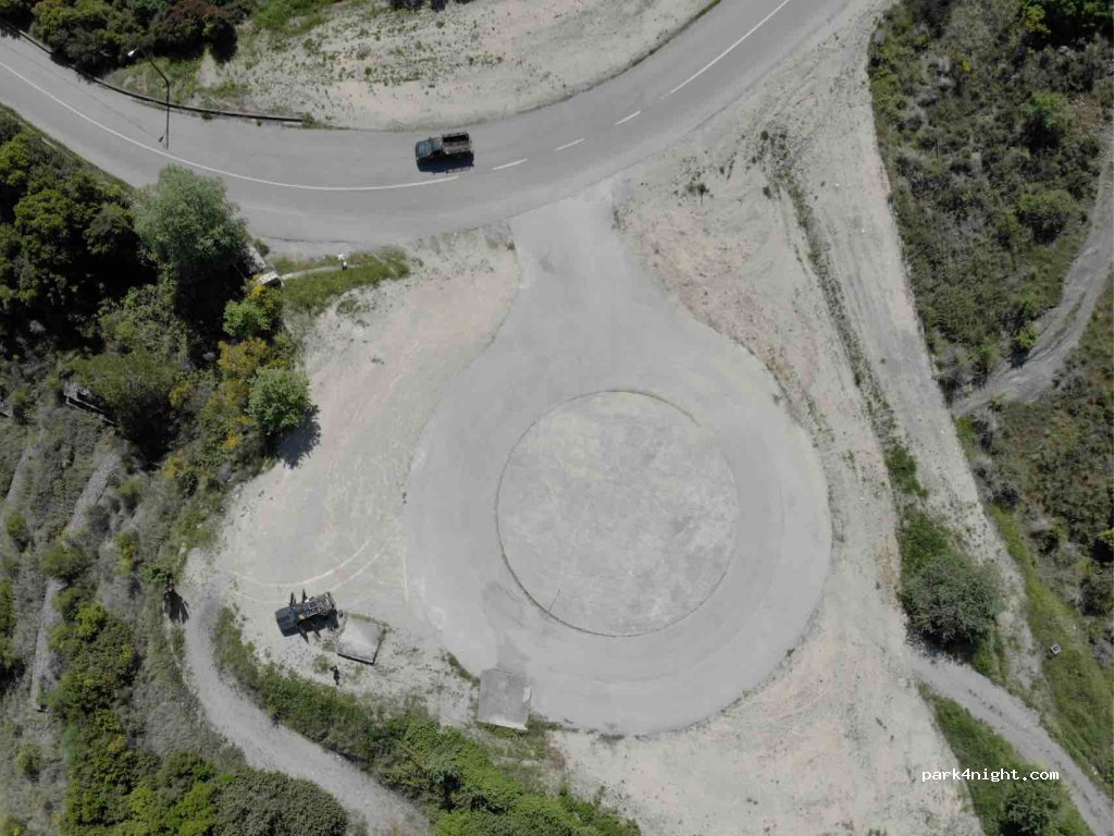 (351 00)  - Eparchiaki Odos Lamias-Pavlianis — foto