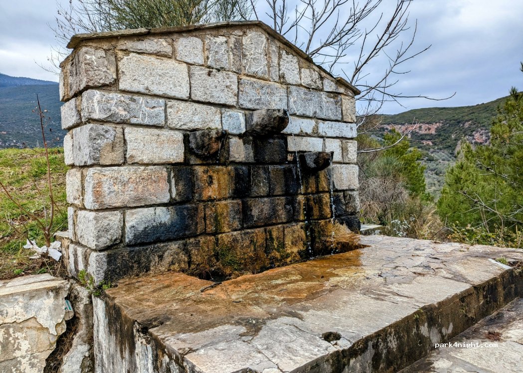(351 00)  - Eparchiaki Odos Lamias-Pavlianis — foto 3