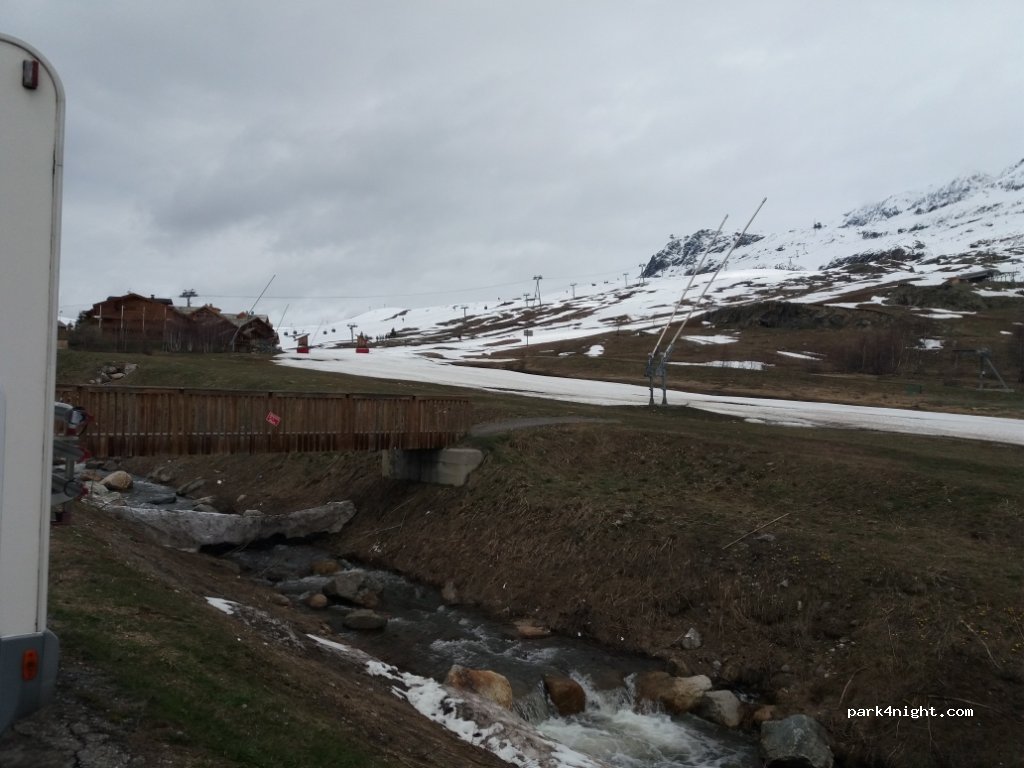 (38750) Huez - 445 Avenue du Rif Nel — foto