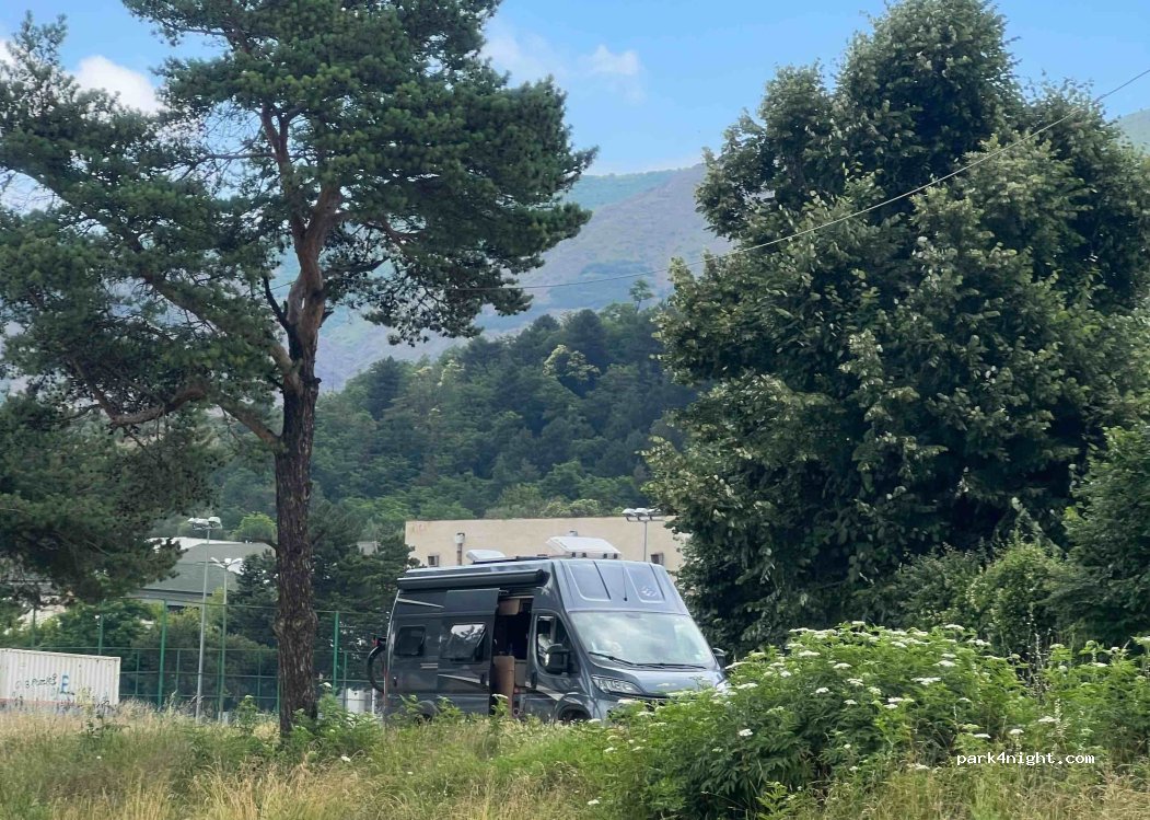 () Korçë - 1 Rruga Kristaq Papargjiri — foto 4