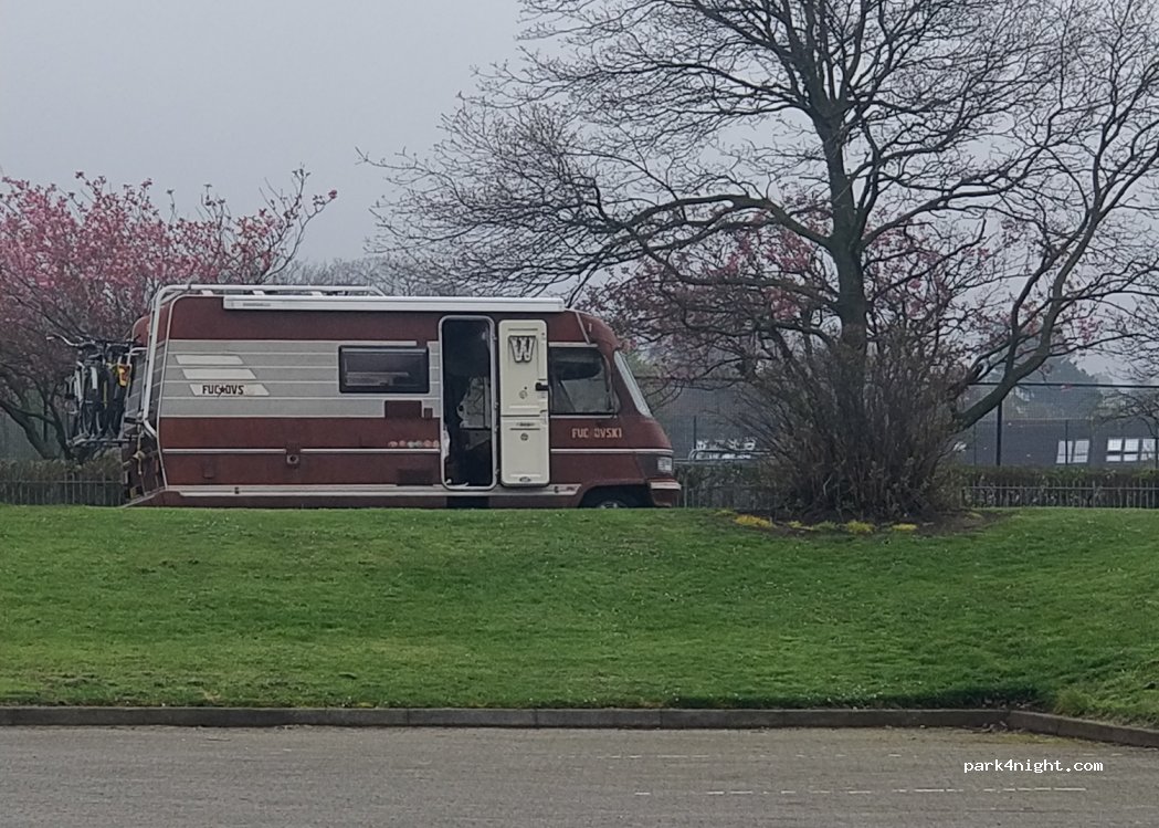 (BT18 0LL) Holywood - 11-17 Ballymenoch Park — foto