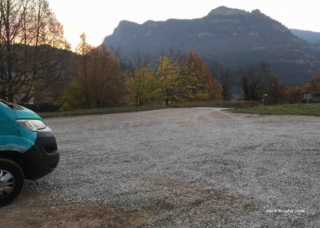 (08694) Guardiola de Berguedà - 33 Carretera a Bagà — foto 2