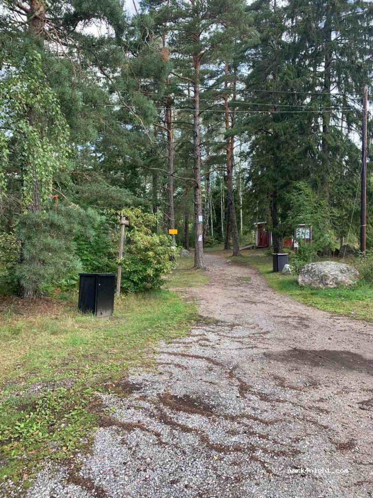 (184 33) Åkersberga - 44 Sundtorpsvägen — foto 2