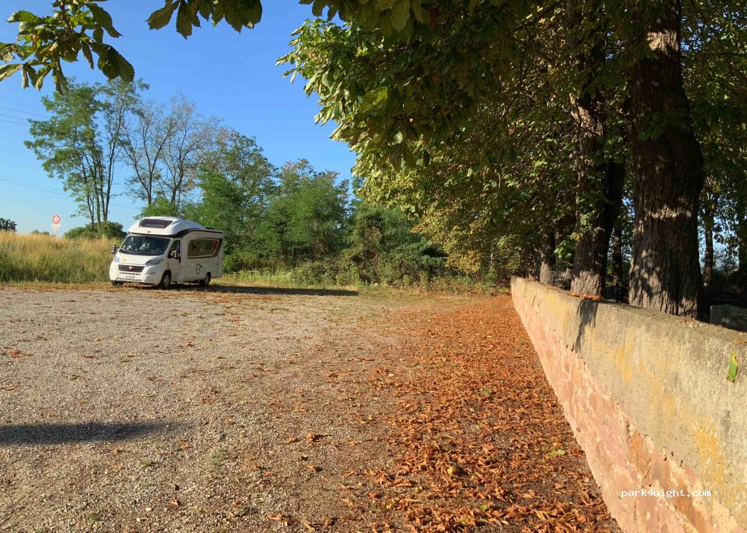 (68127) Oberentzen - Rue du stade — foto