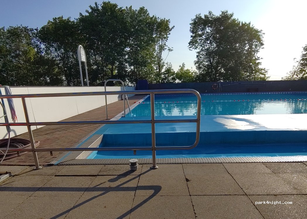 (25873) Rantrum - 19 Am Sportplatz — foto 4