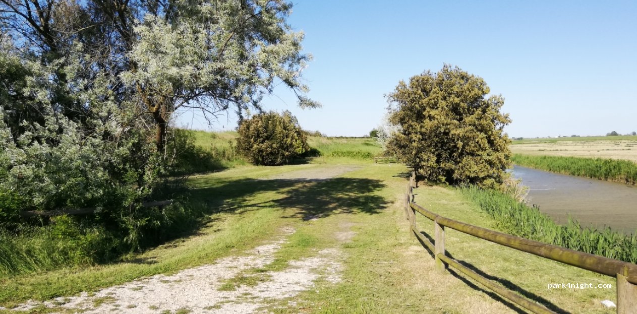 (45014) Boccasette - Unnamed Road — foto 2