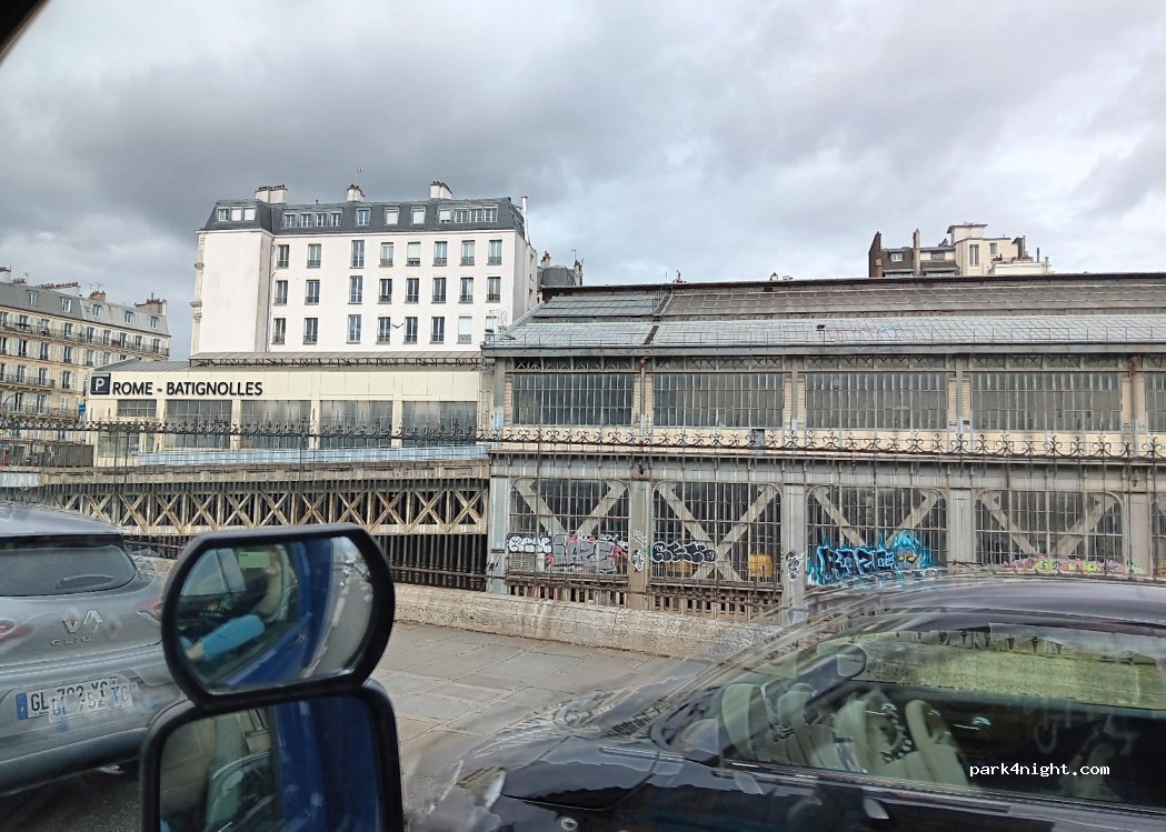 (75008) Paris - 45 Boulevard des Batignolles — foto 4