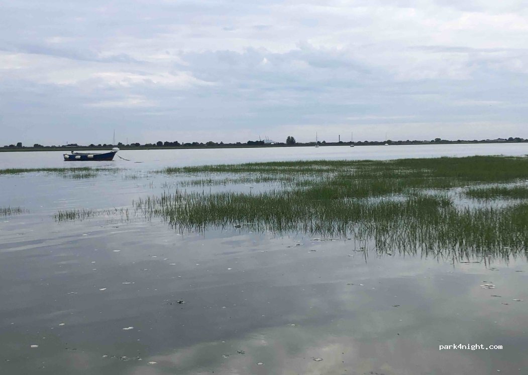 (SS9 2GB) Leigh-on-Sea - Unnamed Road — foto 2