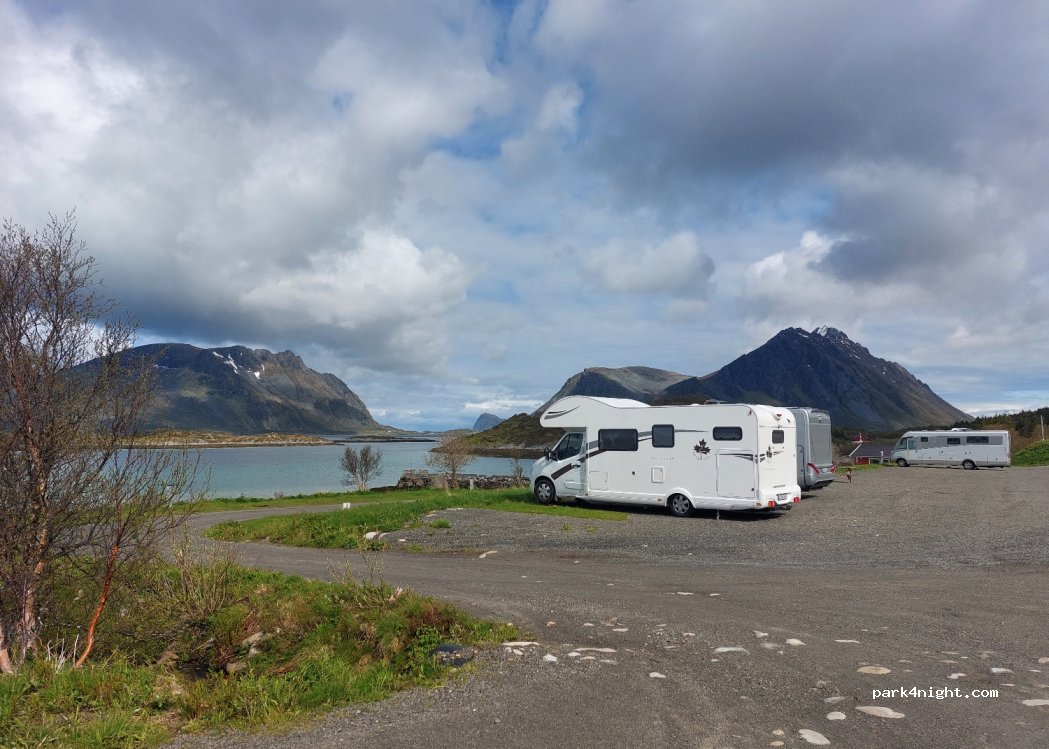 Lyngvær Lofoten Bobilcamp — foto 2