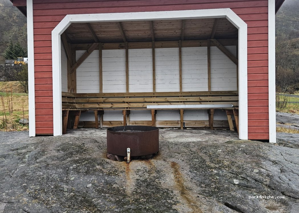 Lyngvær Lofoten Bobilcamp — foto 3