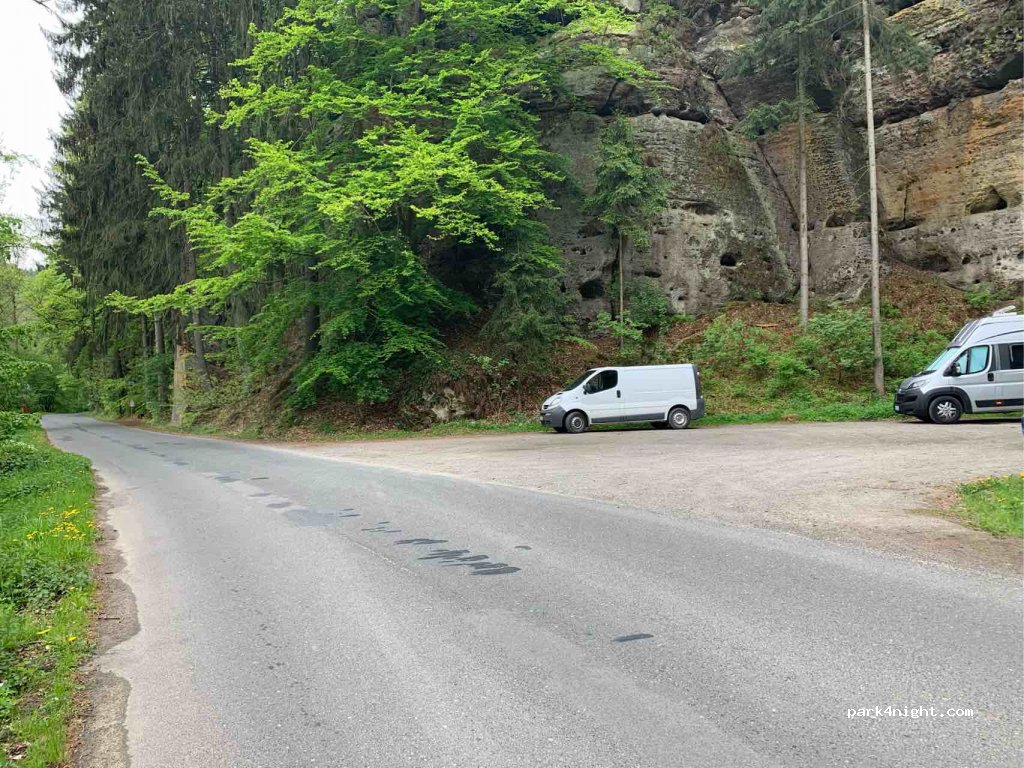 (277 23) Kokořín - 25931 — foto 2