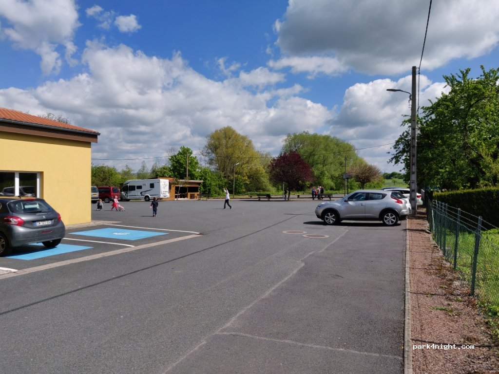 (57830) Bébing - 7 Rue de Xouaxange — foto 2