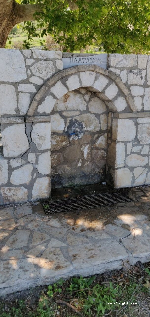 (281 00) Kardakata - Eparchiaki Odos Argostoliou — foto